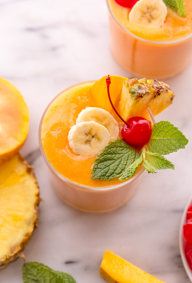 5-Ingredient Tropical Smoothie