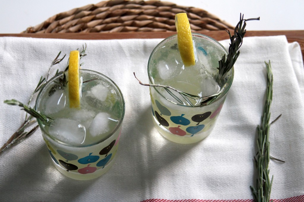 Rosemary Lemonade 