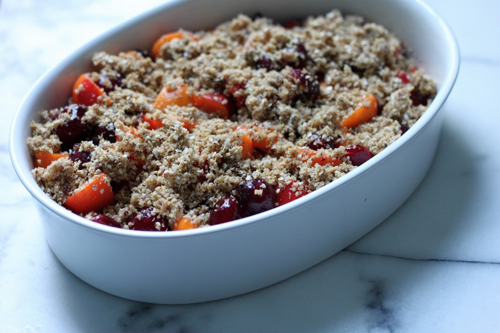 Healthy(ish) Cherry // Apricot Crumble 