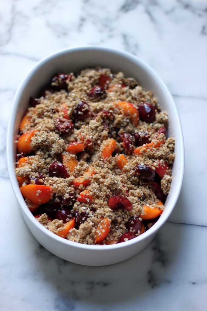 Healthy(ish) Cherry // Apricot Crumble 