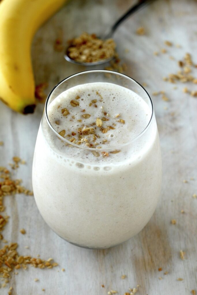 THE BEST BANANA & HONEY SMOOTHIE EVER