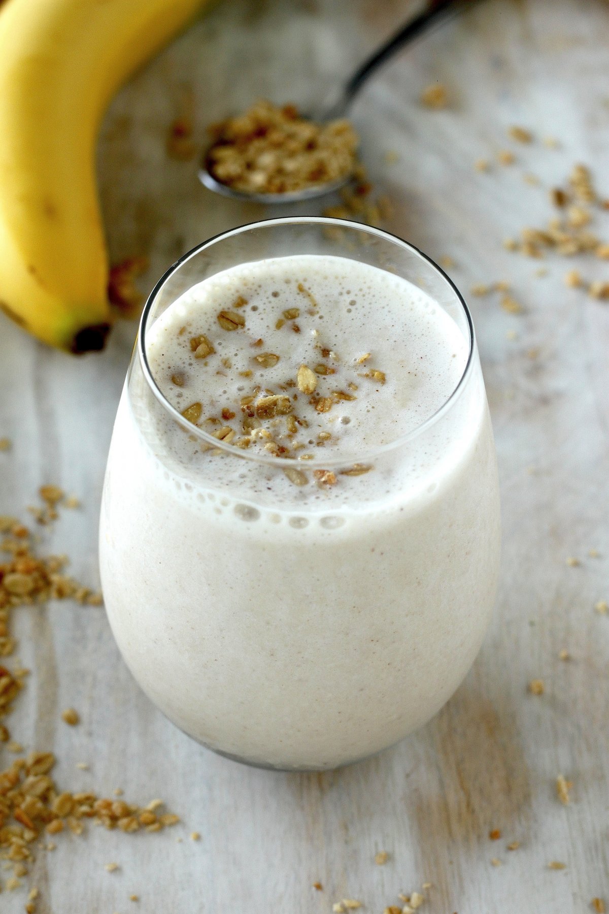 The Best Banana and Honey Smoothie Ever
