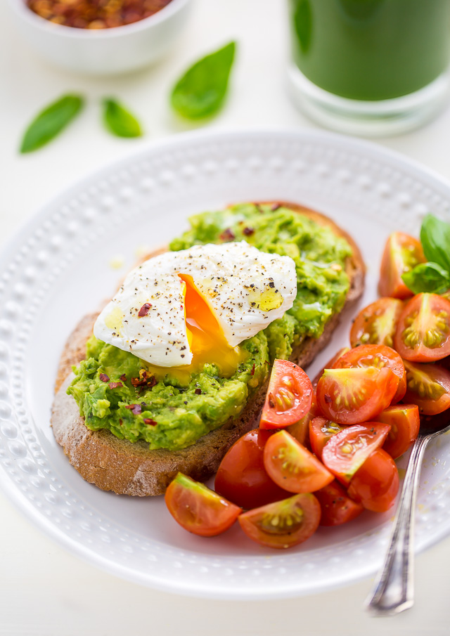 Avocado Toast and Homemade Green Juice