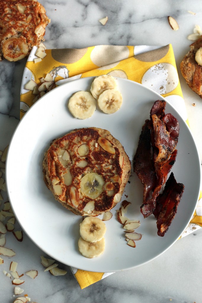 Almond & Ricotta Banana Pancakes 