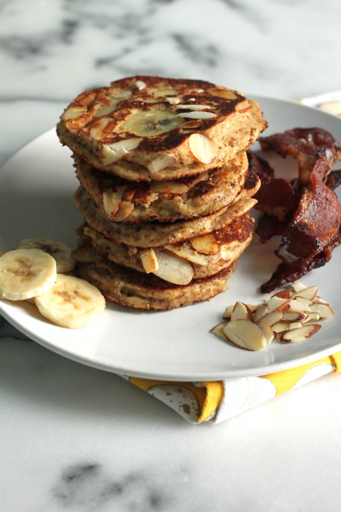 Almond & Ricotta Banana Pancakes 