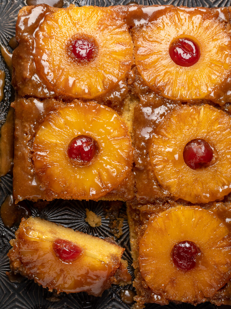 Pineapple UpsideDown Cake Baker by Nature