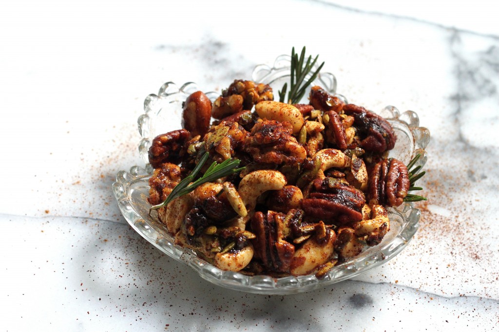 Sweet & Spicy Mixed Nuts 