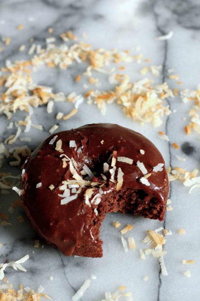 (Vegan & Gluten Free!) Chocolate Coconut Cake Doughnuts 