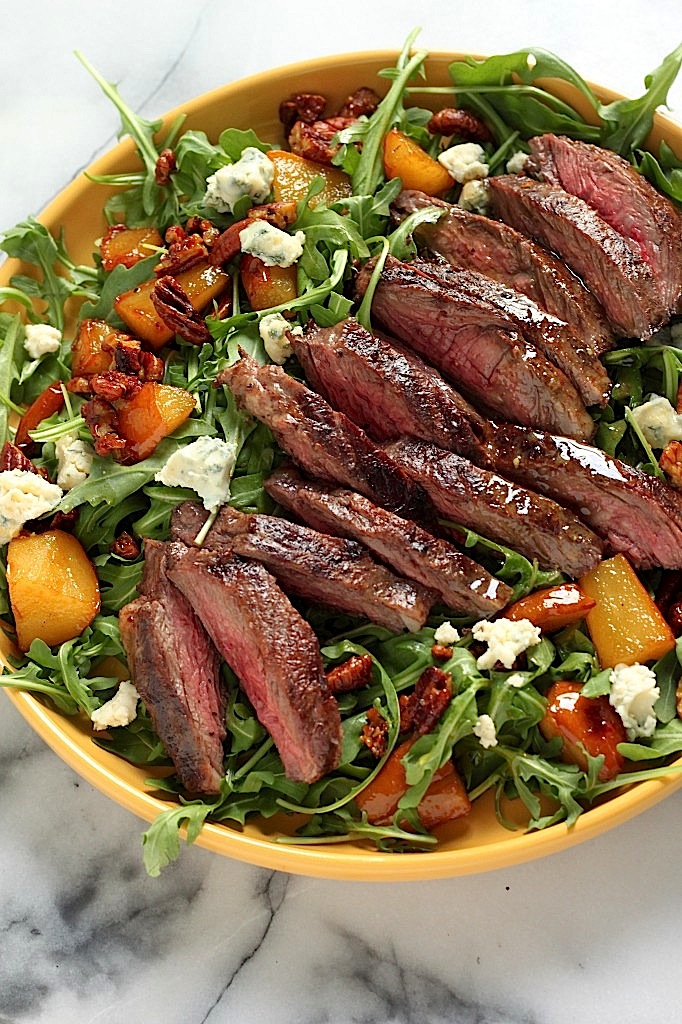 Arugula Skirt Steak Salad with Caramelized Pears, Pecans, and Gorgonzola