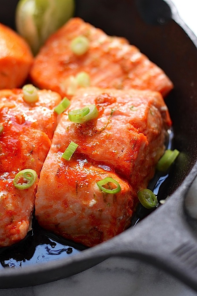 Sunday Suppers: Sweet and Spicy Sriracha Baked Salmon