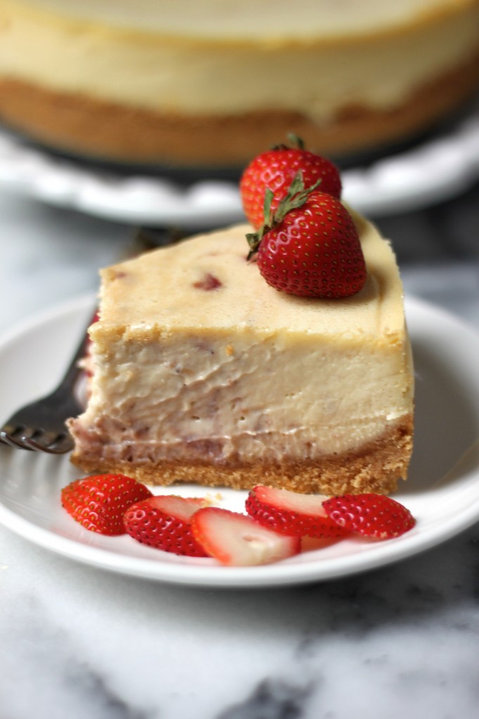 Roasted Strawberry Greek Yogurt Cheesecake Baker by Nature