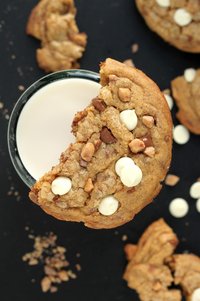 White Chocolate Toffee Brown Butter Cookies