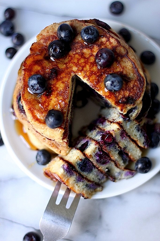 Blueberry Pancakes | 19 Quick Breakfast Ideas