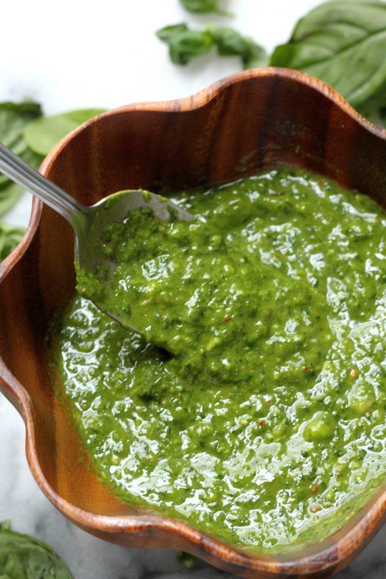 Super Healthy Spinach Basil Pesto (Vegan/Dairy Free/Gluten Free