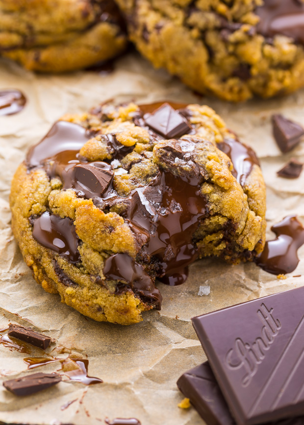 Chocolate Chunk Cookies {Jumbo Size}