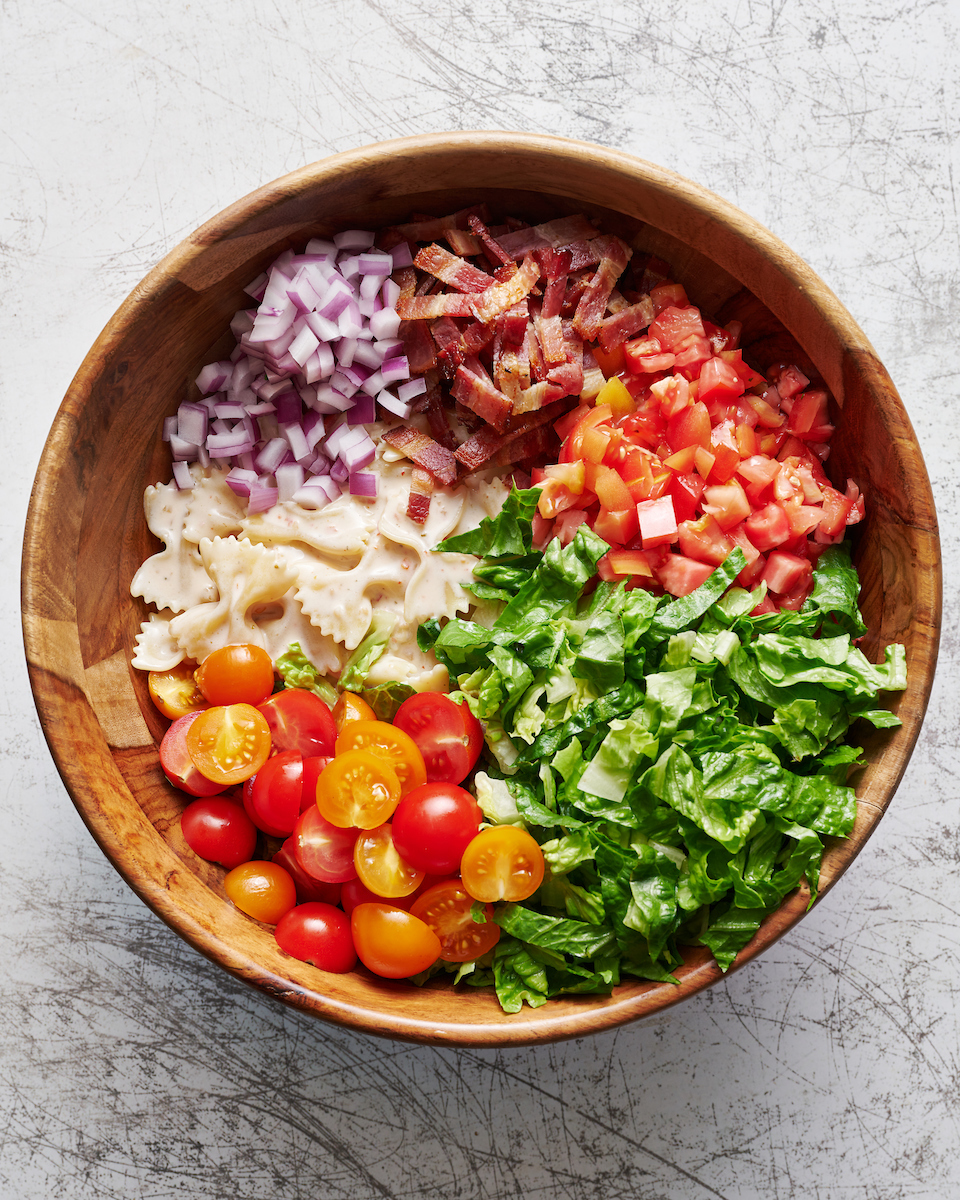 blt pasta salad ingredients 