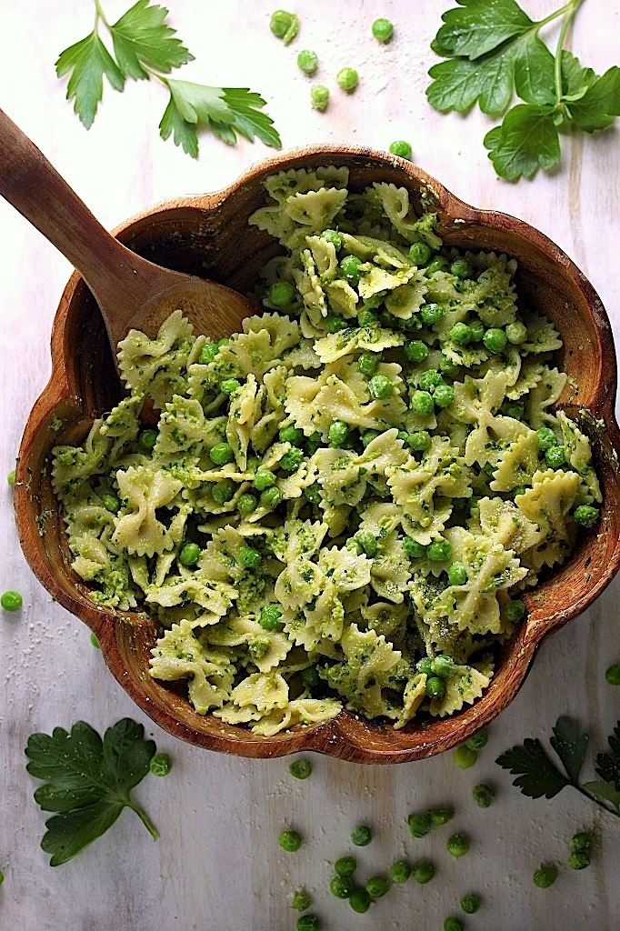 Farfalle with Peas, Parsley, and Parmesan 