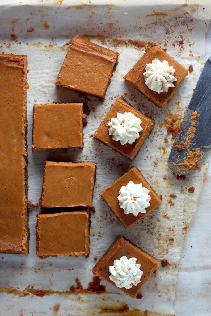 Greek Yogurt Pumpkin Pie Bars 