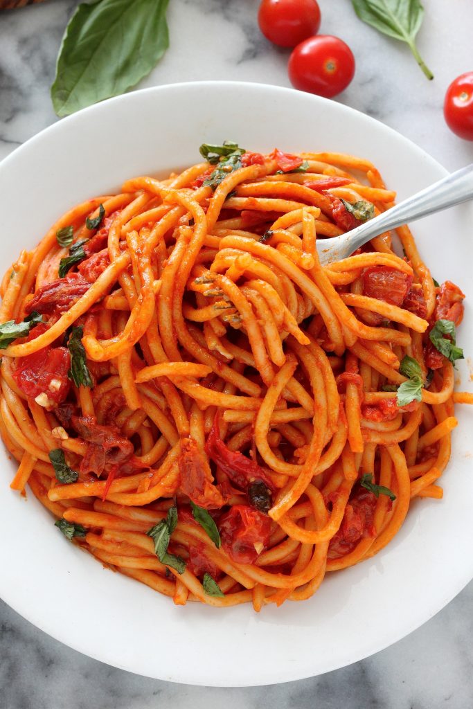 One Pan Tomato Basil Pasta - Baker by Nature
