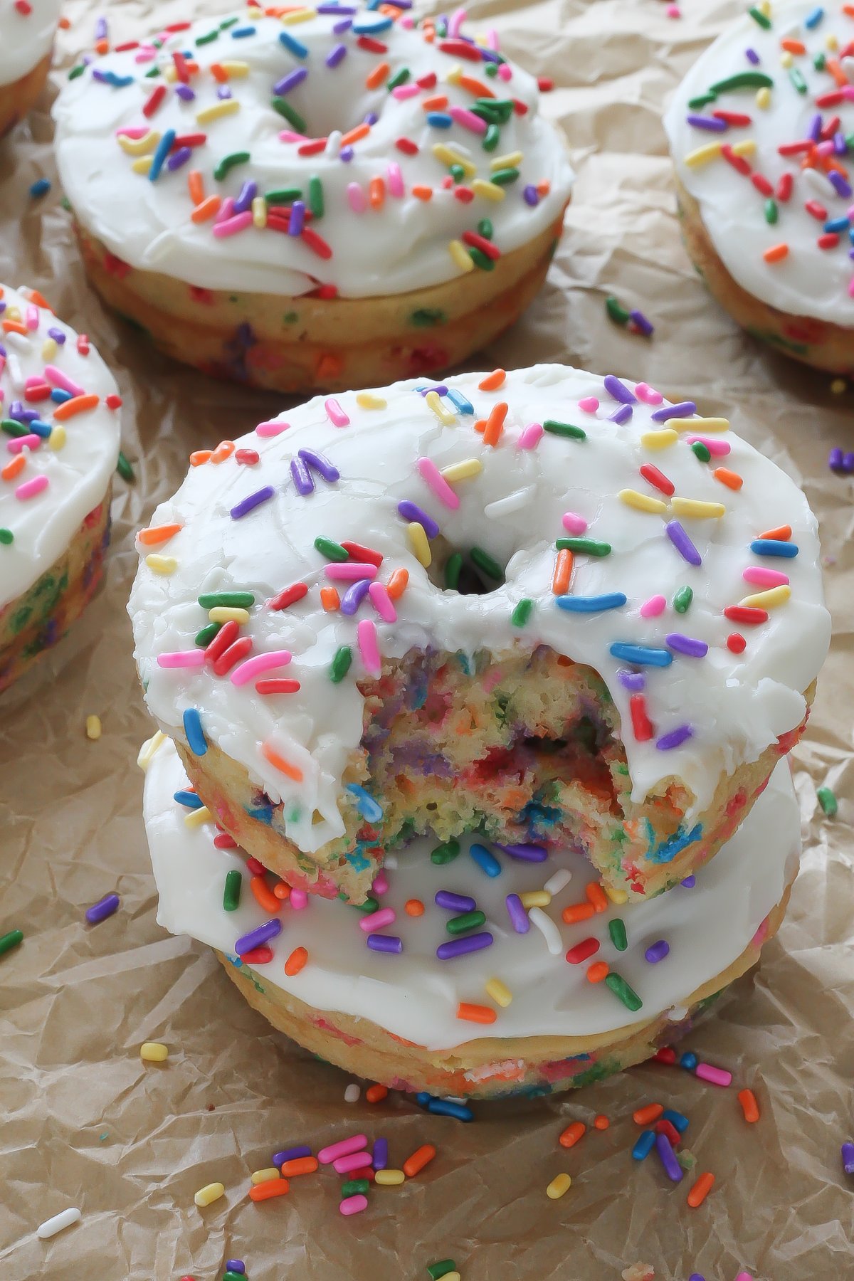 Funfetti Doughnut Cake | Recipe | Doughnut cake, Cake donuts, Cake