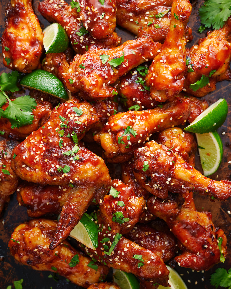 The Greatest Rooster Wings with Candy Sriracha Sauce - RecipeAddictive.com