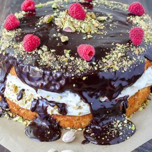 Pistachio Cream Cake with Chocolate Ganache