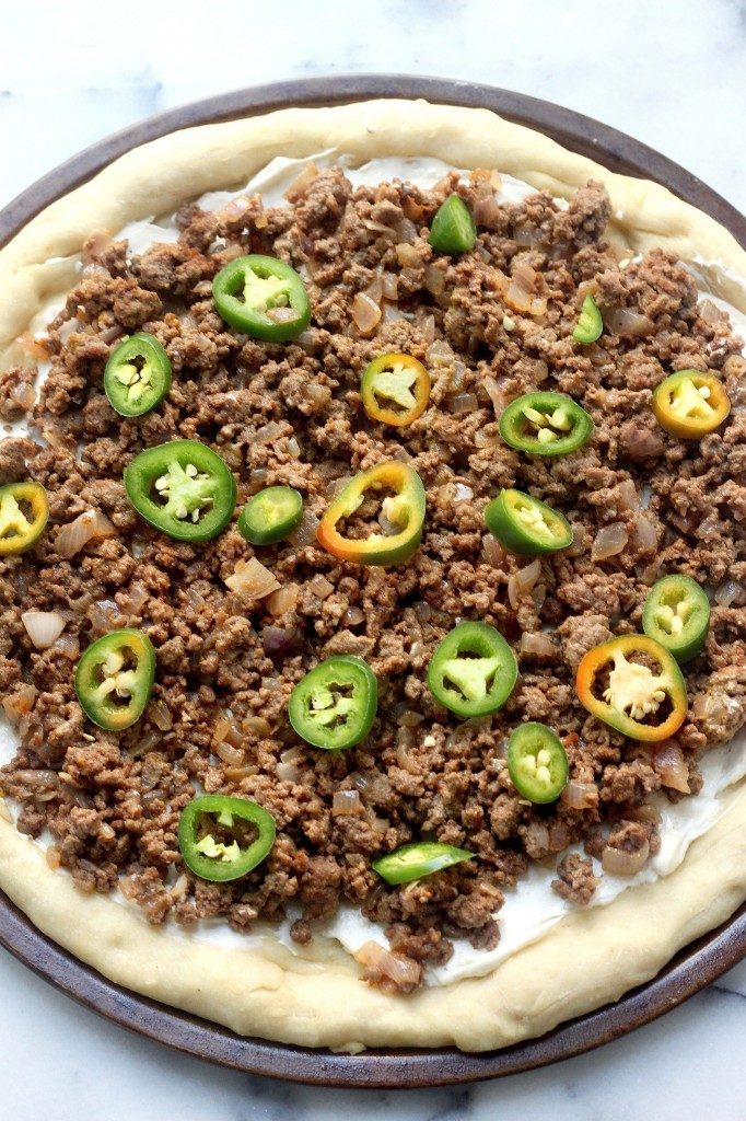 Jalapeno Popper Cheeseburger Pizza