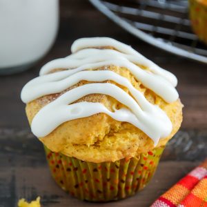 Simple Pumpkin Muffins with Vanilla Glaze