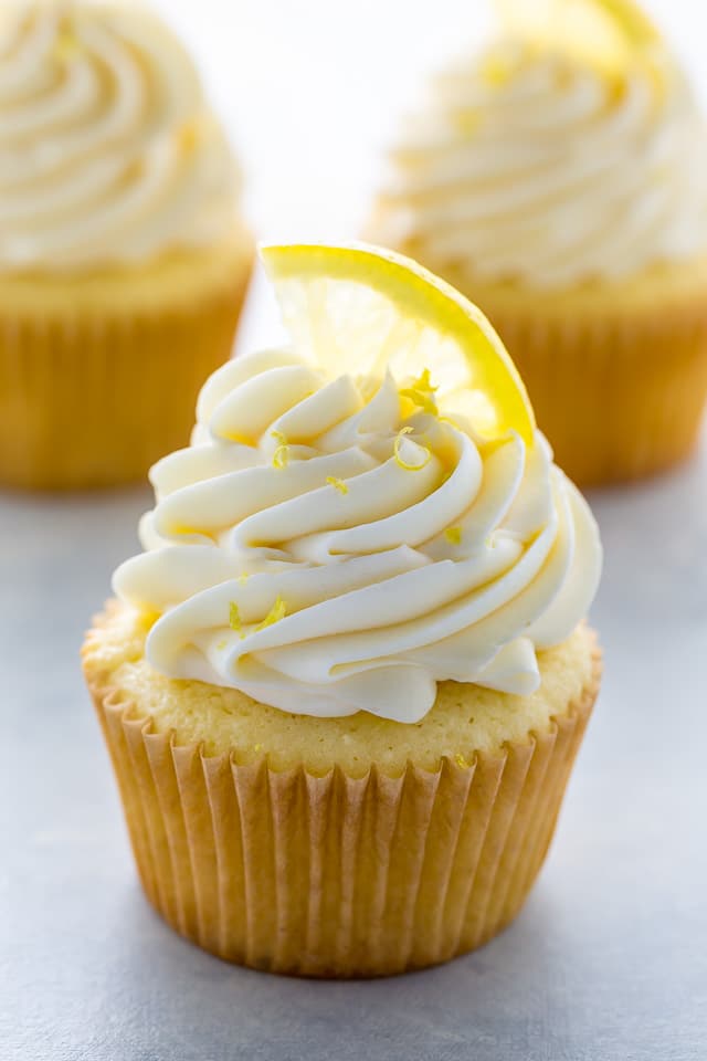 One-Bowl Lemon Ricotta Cupcakes!