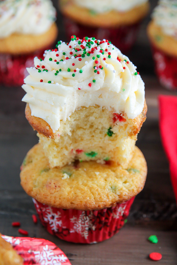 One Bowl Eggnog Cupcakes Baker By Nature