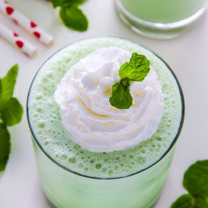 A super easy homemade version of the famous Shamrock Shake! Sweet, creamy, minty goodness in every sip.