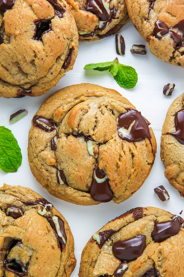 If you adore the combination of mint and chocolate, these thick and chewy mint chocolate chunk cookies are for you!