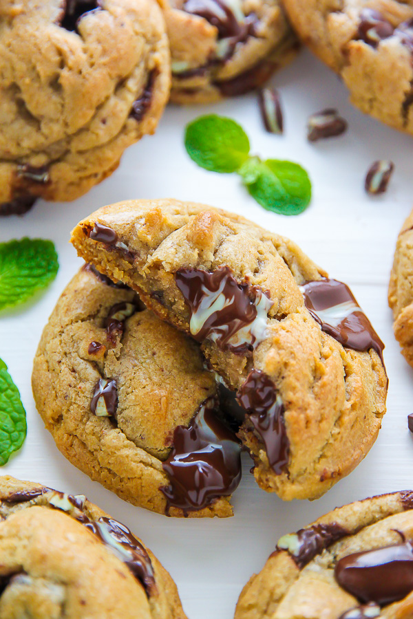 If you adore the combination of mint and chocolate, these thick and chewy mint chocolate chunk cookies are for you!