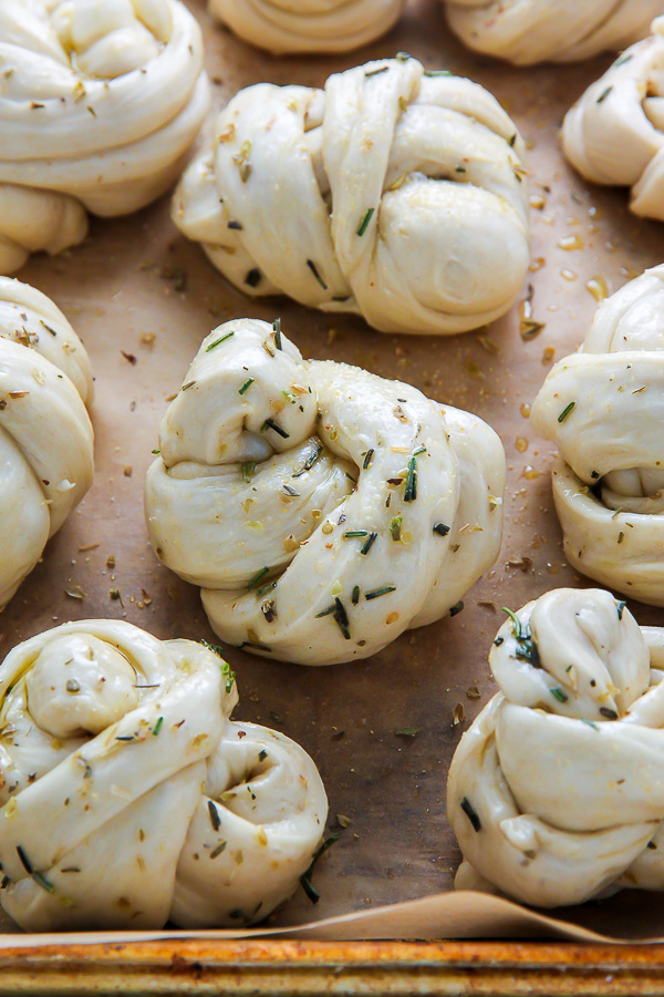 Chewy and delicious Homemade Garlic Knots! It doesn't get more delicious than this!