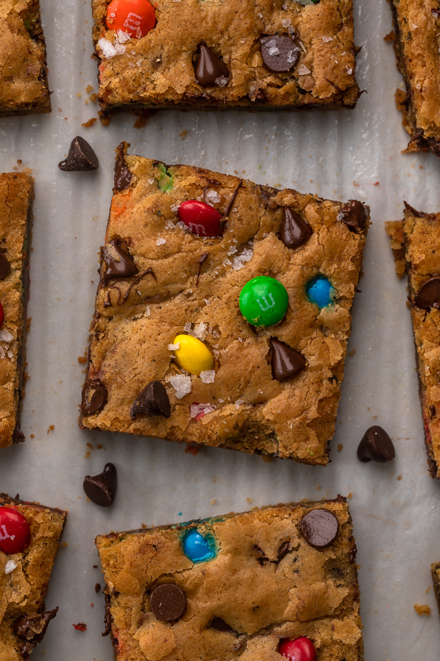 These thick and chewy Brown Butter M&M Blondies are irresistible! An easy cookie bar that's loaded with chocolate chips and M&M candies. Loved by kids and adults, this blondie recipe is always a crowd pleaser! 