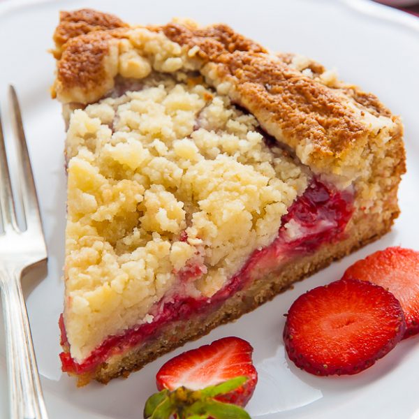 Strawberry Crumb Cake Baker By Nature 3091