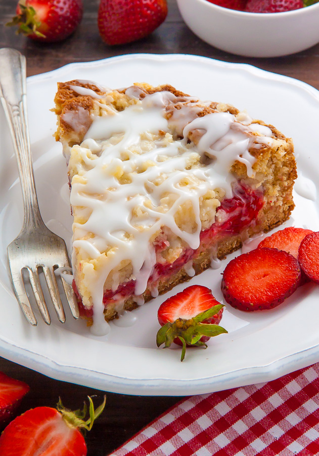 Moist and buttery strawberry crumb cake topped with sweet vanilla glaze!