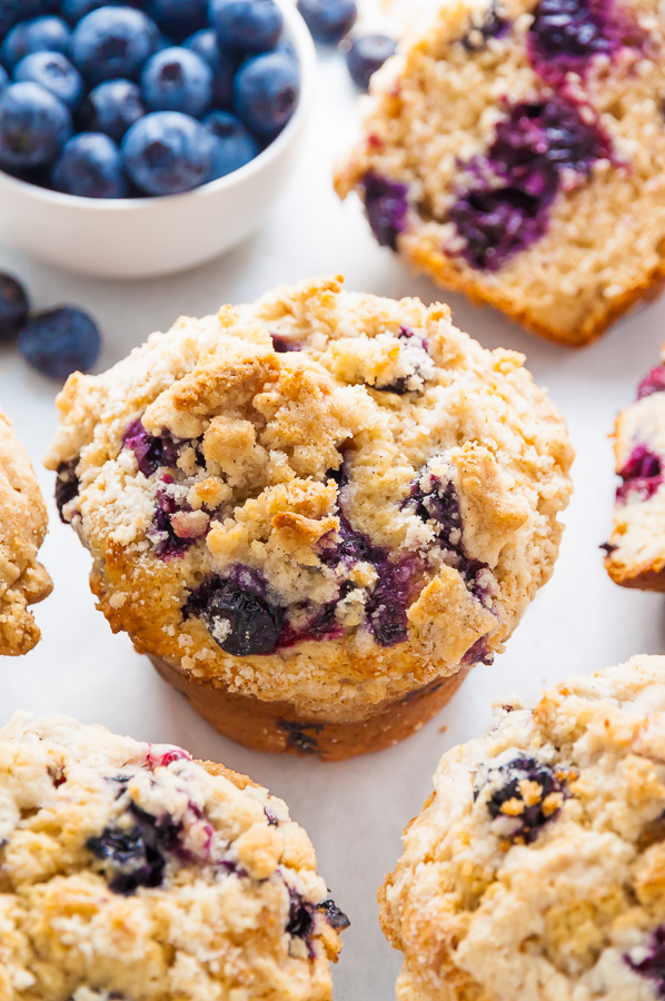 vegan blueberry muffins with crumb topping