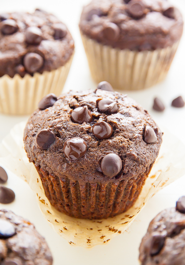 Healthy Double Chocolate Banana Muffins! Devilishly decadent and only 181 calories per serving.