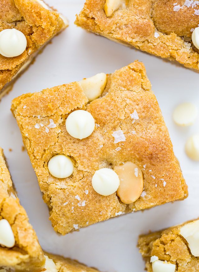 Chewy White Chocolate Macadamia Nut Cookie Bars! 