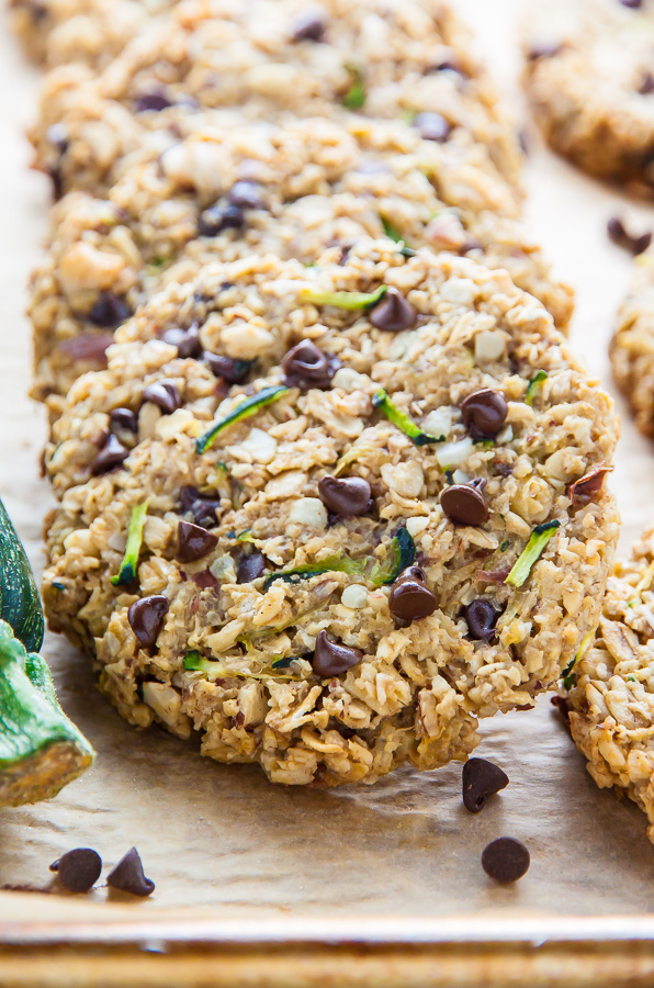 Sweet and chewy Zucchini Bread Breakfast Cookies. Who knew vegetables could be SO delicious?!