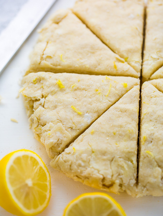 Crunchy and tender Lemon Ricotta Scones! Even my scone hating hubby loved these!