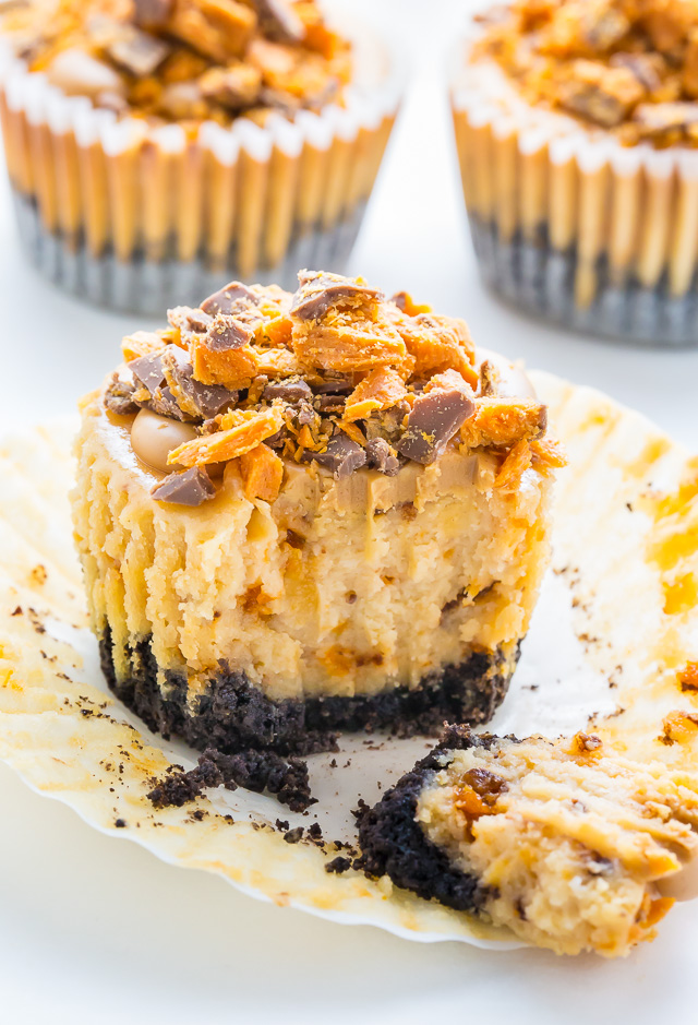 Incredibly delicious Mini PEANUT BUTTER Butterfinger Cheesecakes!