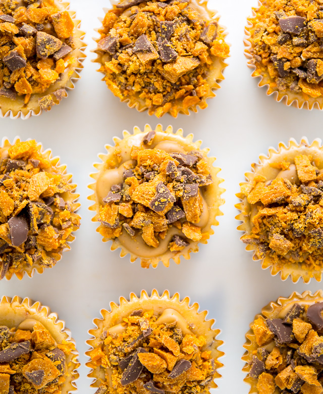 Incredibly delicious Mini PEANUT BUTTER Butterfinger Cheesecakes!