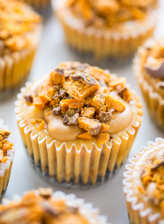 Incredibly delicious Mini PEANUT BUTTER Butterfinger Cheesecakes!