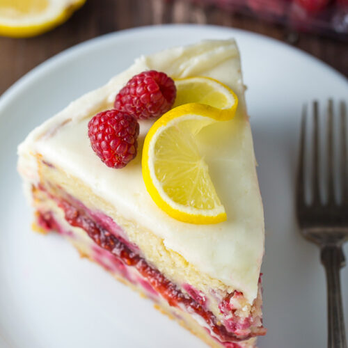 If you like lemons and raspberries you're going to LOVE this Lemon Raspberry Cake!