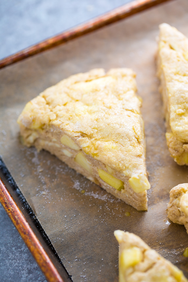 Crunchy yet tender Salted Caramel Apple Scones! YUM.