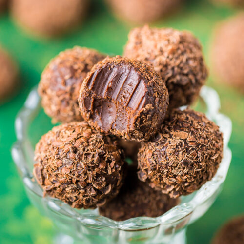Melt-in-your-mouth Kahlua Chocolate Truffles are made with just 5 ingredients.
