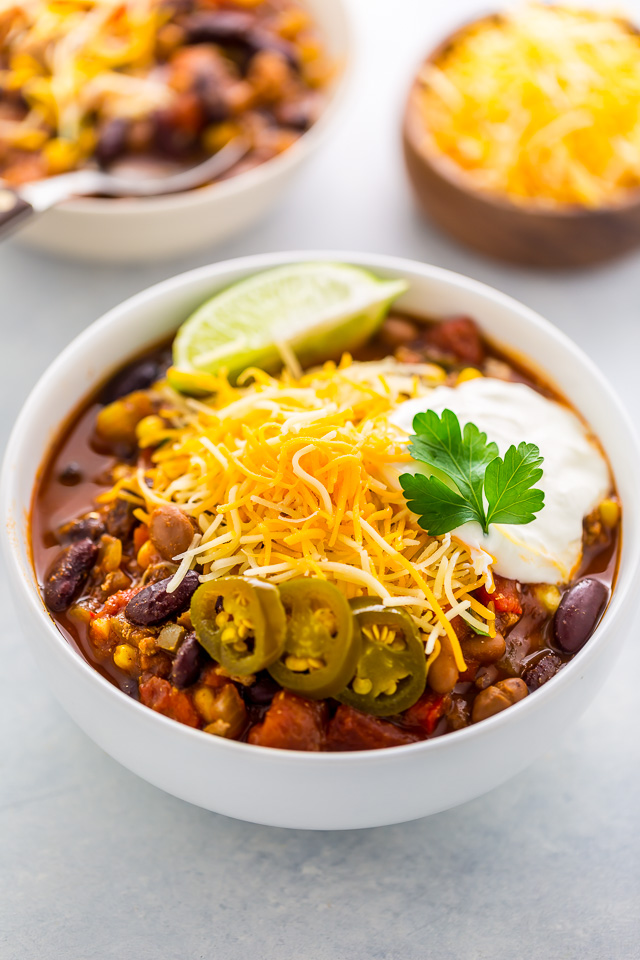 Hearty and comforting slow cooker turkey chili!