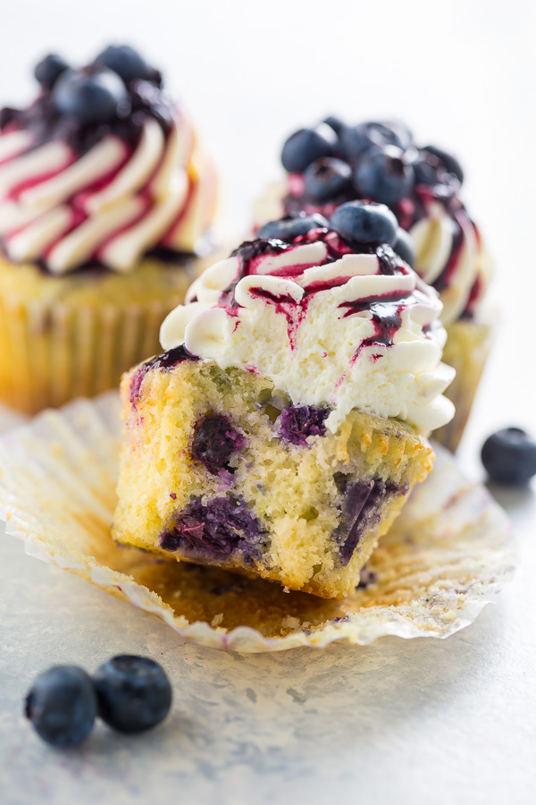 Stunning and delicious, these White Chocolate Blueberry Cupcakes are a must bake for blueberry lovers!